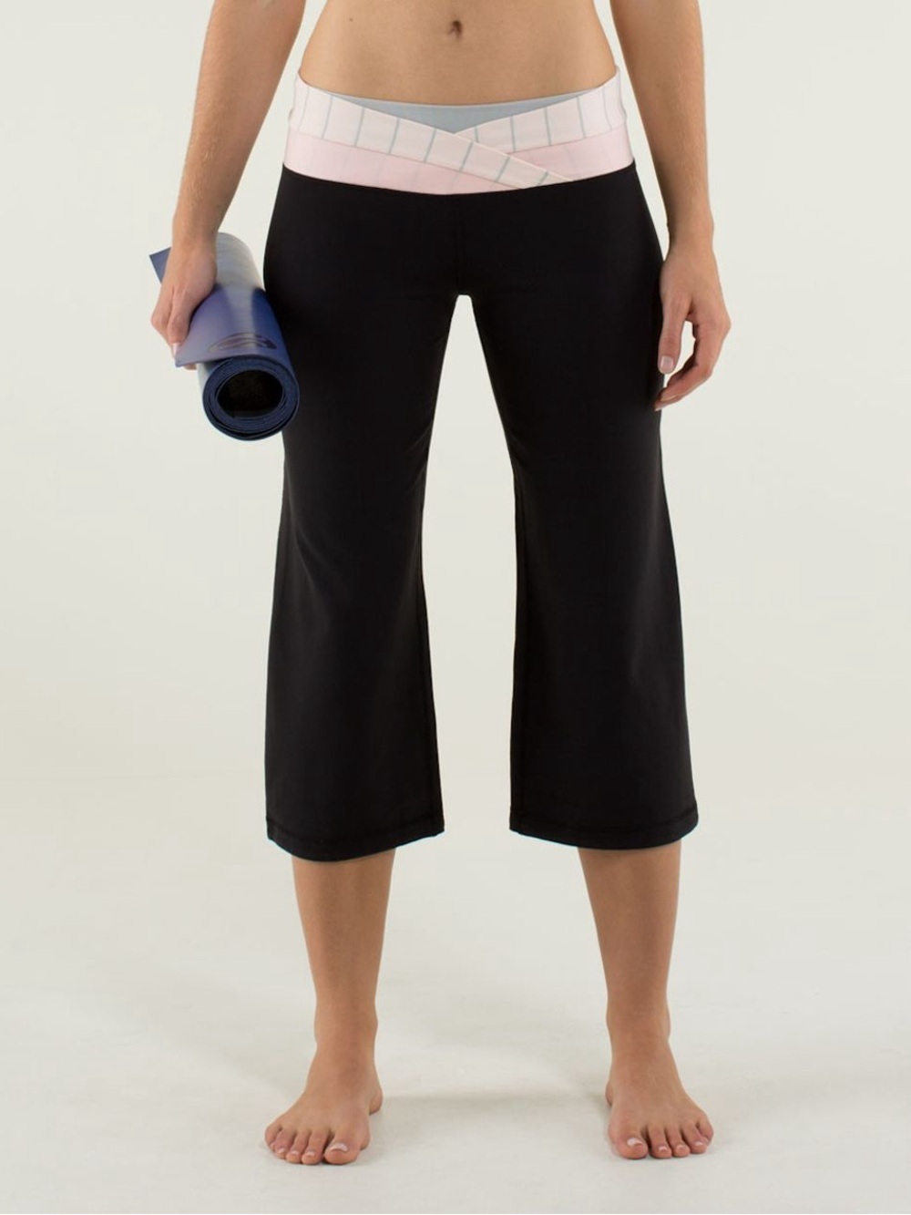 Lululemon Dharana Crop Yoga Pants